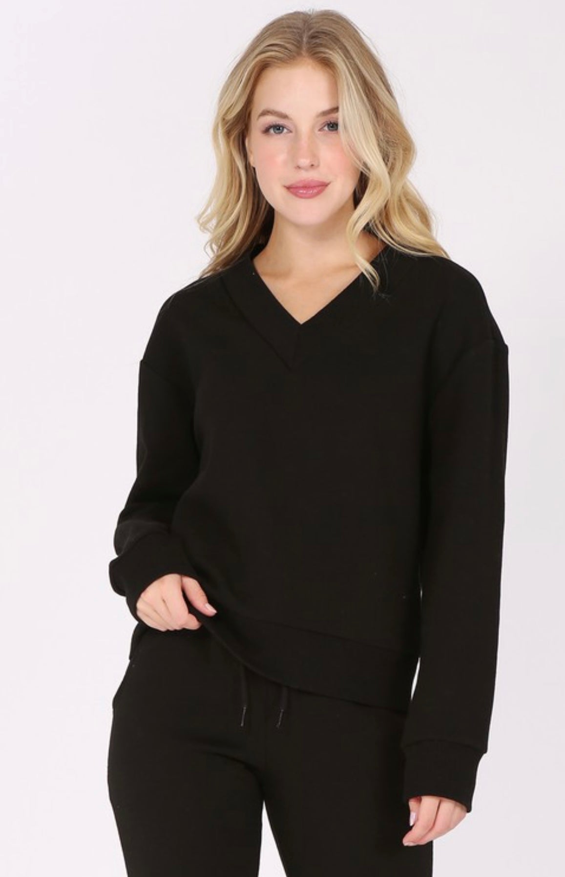 The Roper Sweatshirt in Black