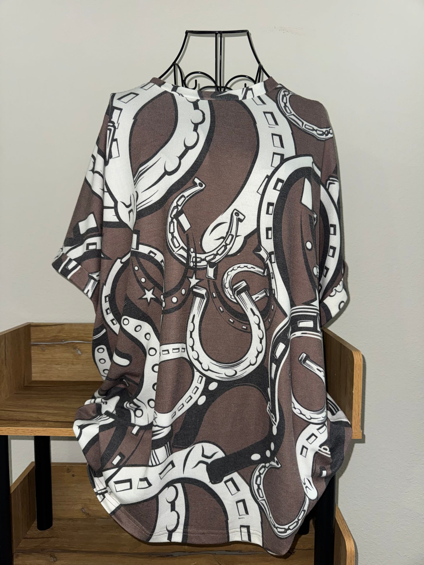 Horseshoe Highway Oversized Top