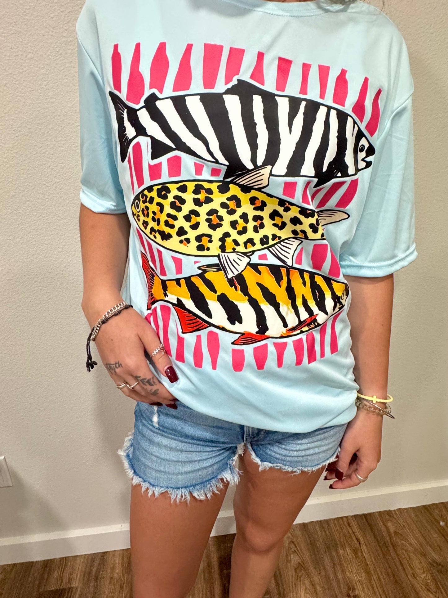 Wild Catch Tee- Pink Blue